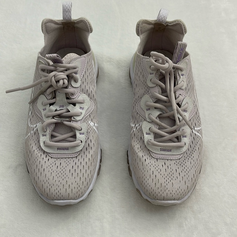 NIKE REACT DIMSIX WOMENS ATHLETIC SHOES SIZE 8
